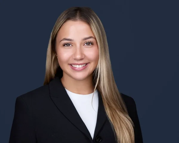 Professional medical & healthcare headshot example 2 - Wayne photography by Images by IBA